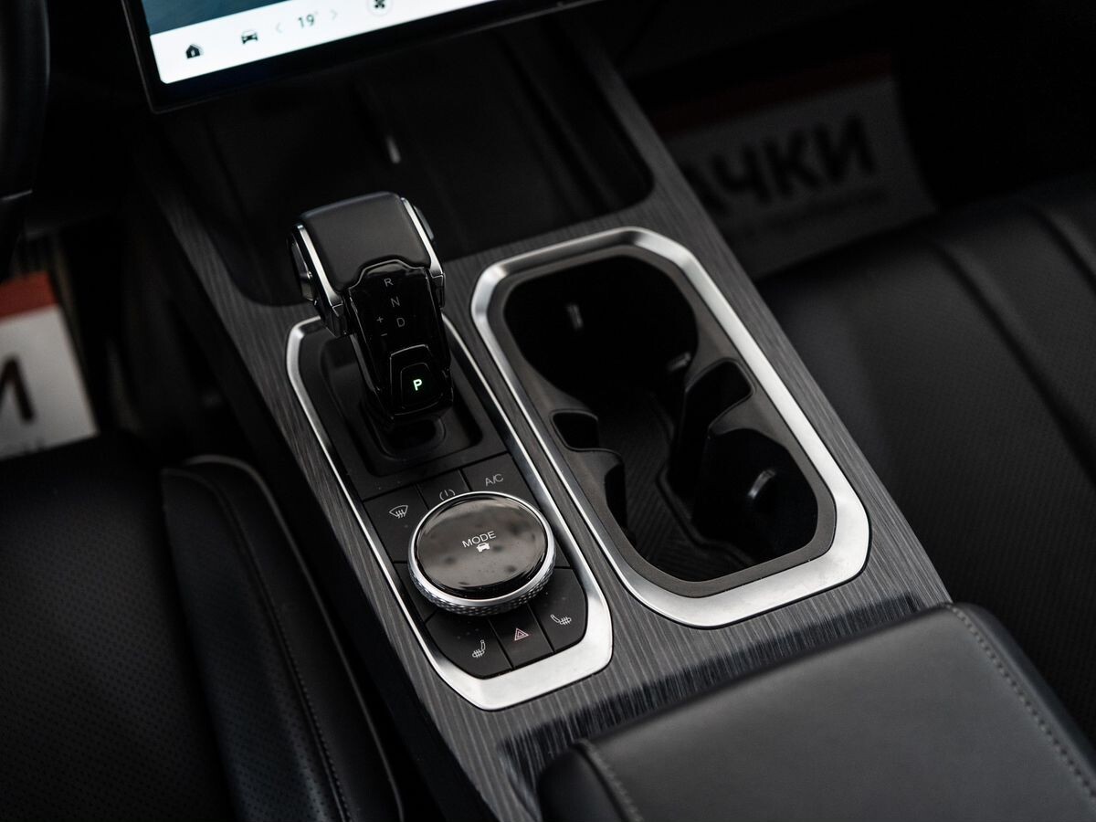 Jaecoo J7 2024 - фото автомобиля