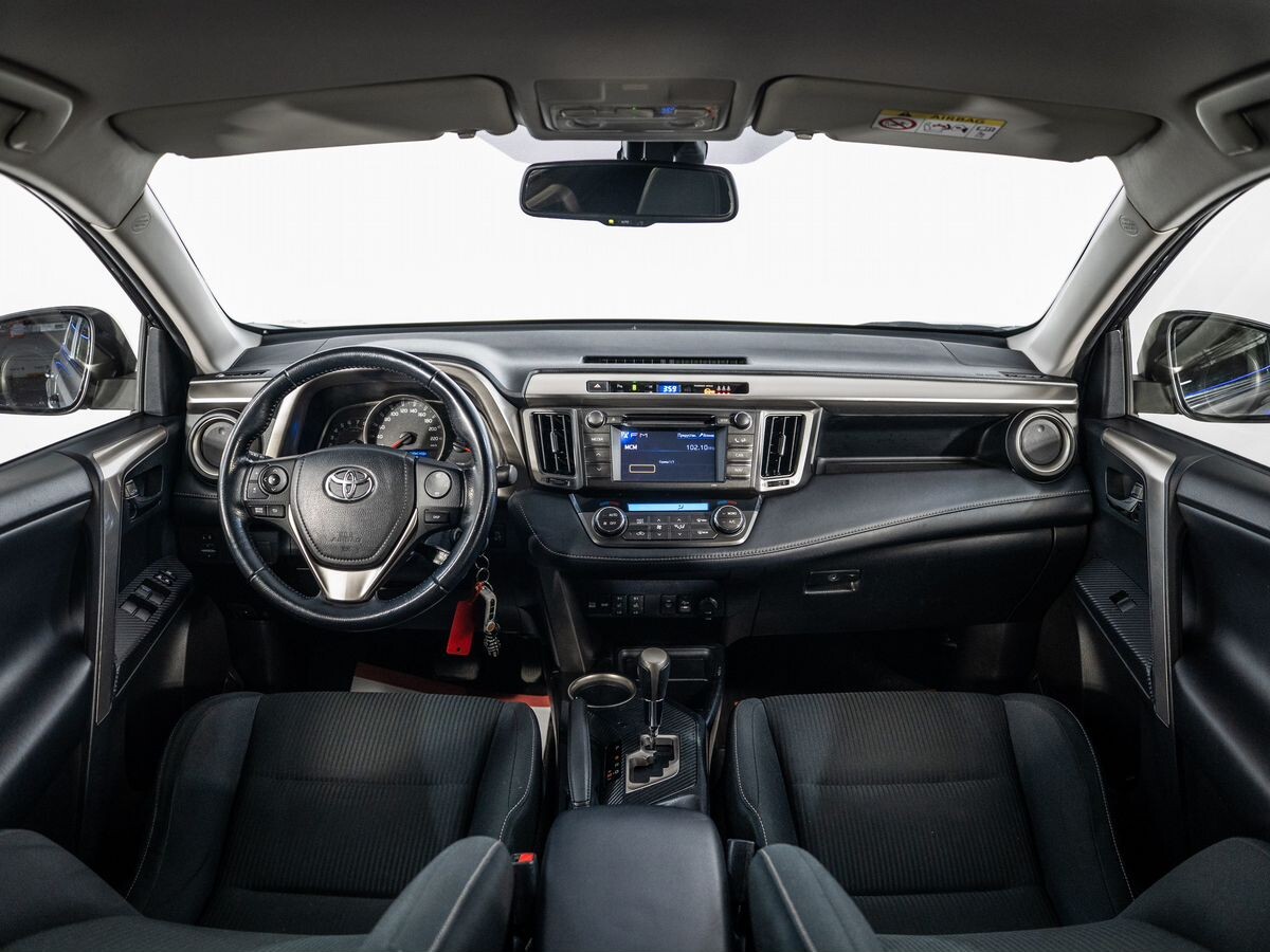 Toyota RAV4 2013 - фото автомобиля