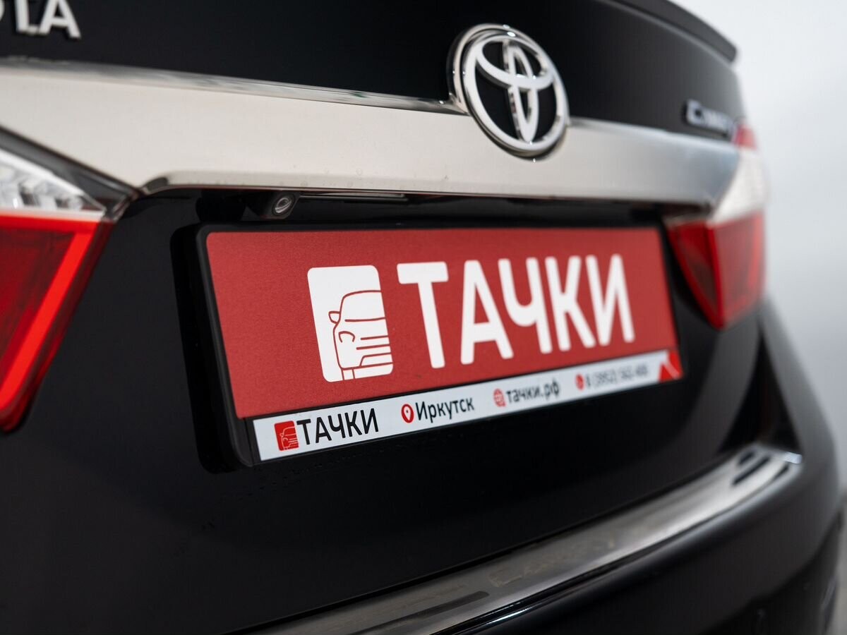 Toyota Camry 2011 - фото автомобиля