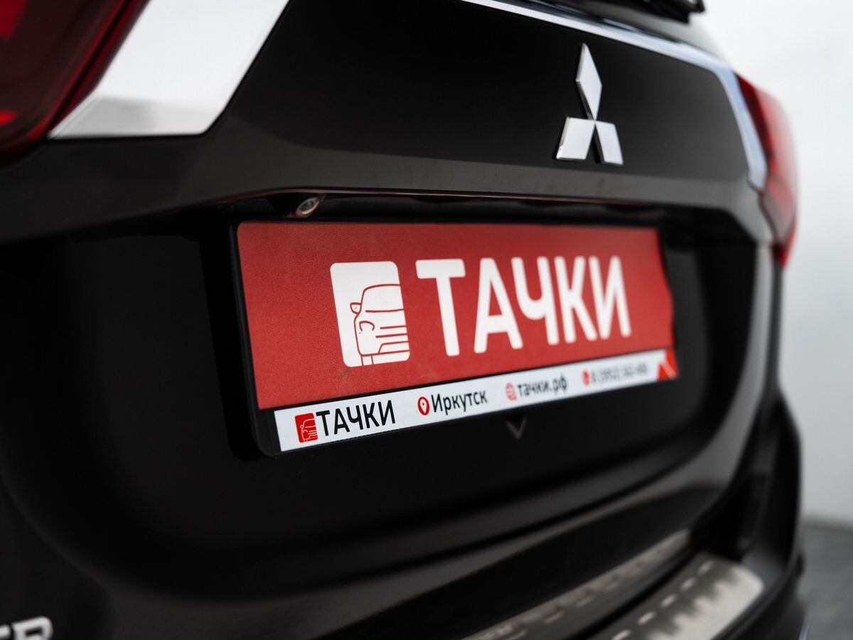 Mitsubishi Outlander 2018 - фото автомобиля