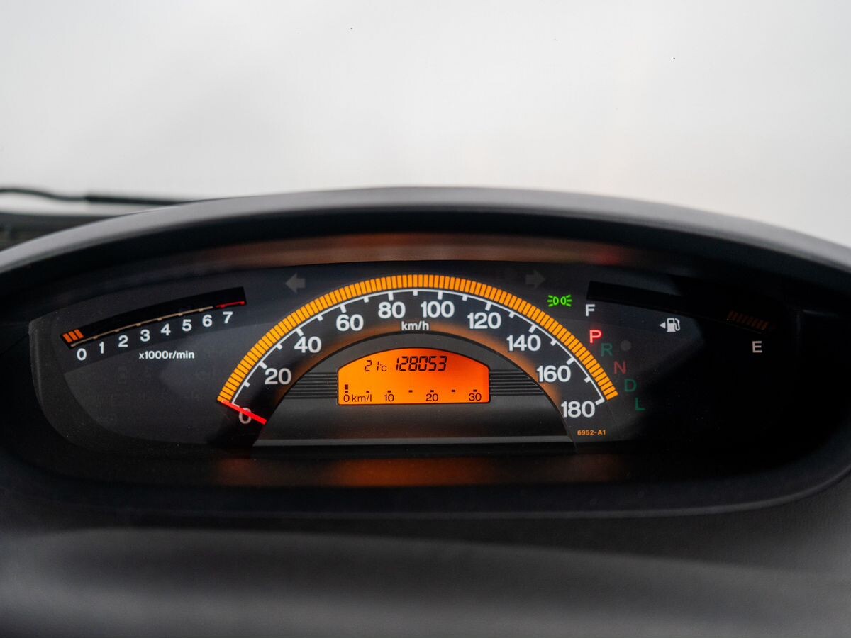 Honda Freed 2009 - фото автомобиля