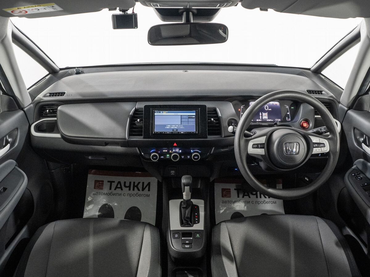 Honda Fit 2022 - фото автомобиля