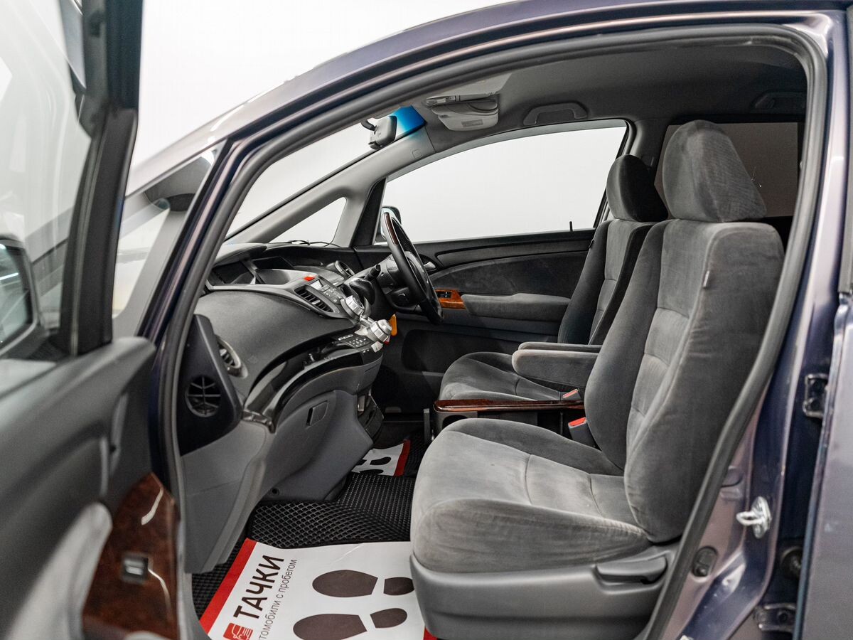 Honda Odyssey 2003 - фото автомобиля