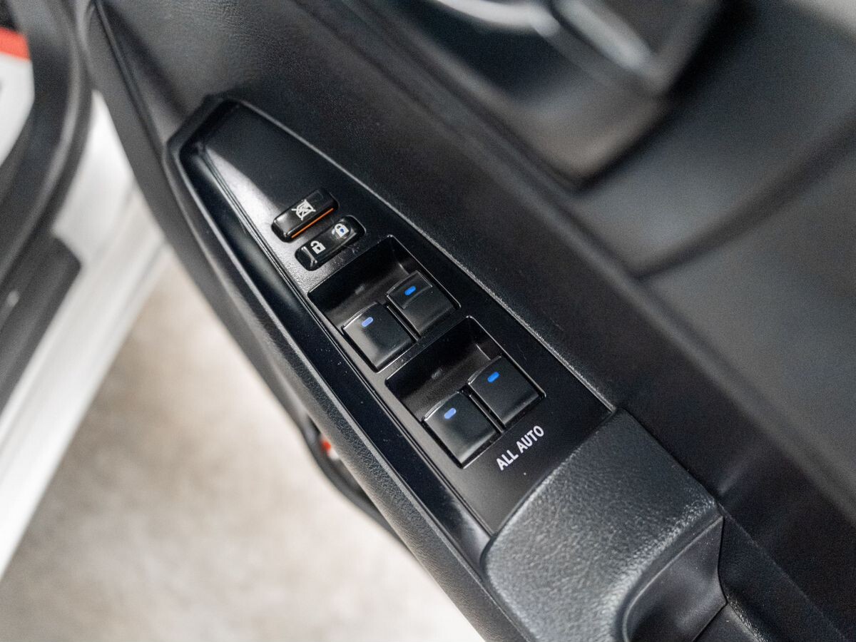Toyota Corolla Axio 2020 - фото автомобиля