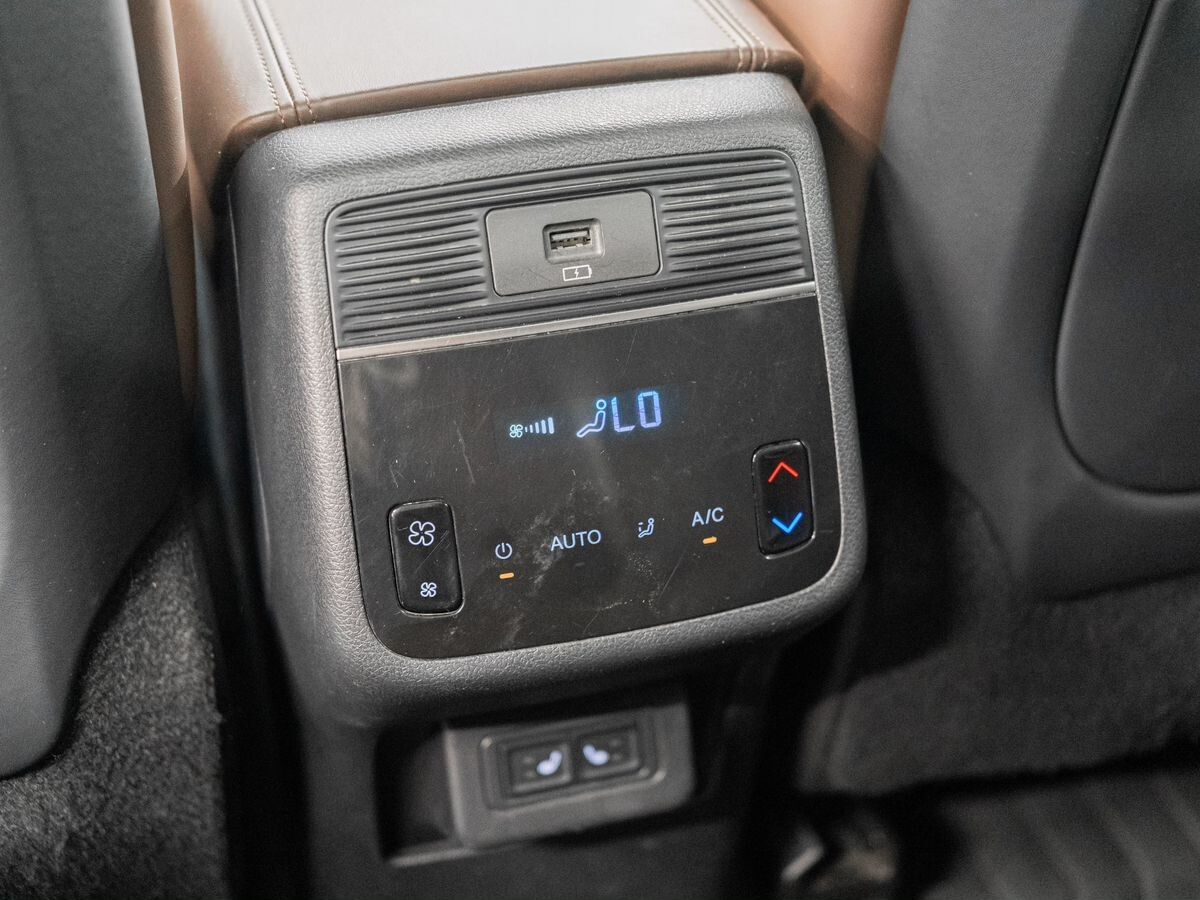 EXEED VX 2022 - фото автомобиля