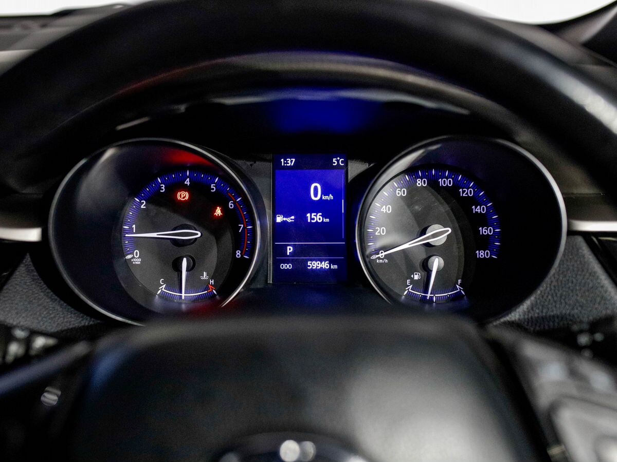 Toyota C-HR 2020 - фото автомобиля