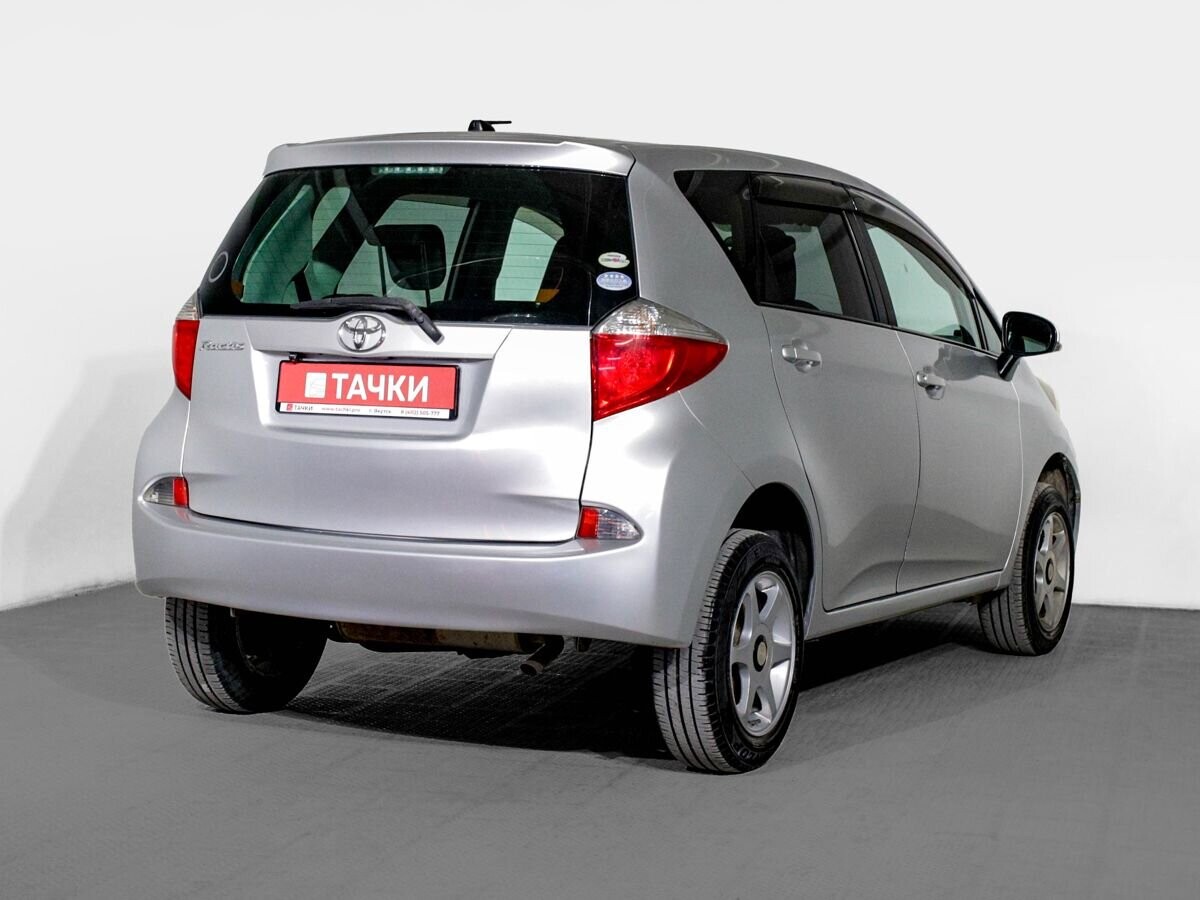 Toyota Ractis 2011 - фото автомобиля