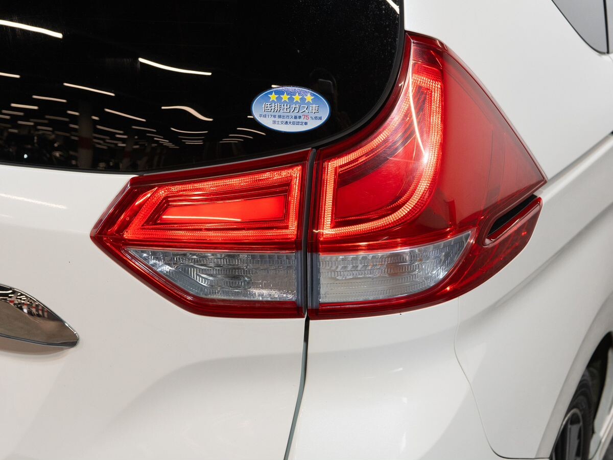 Honda Freed 2019 - фото автомобиля