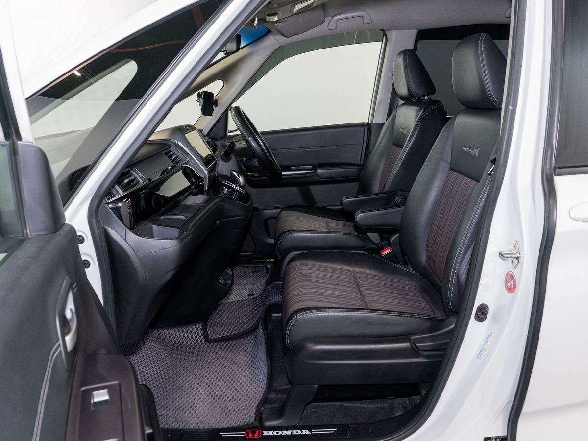Honda Freed 2019 - фото автомобиля