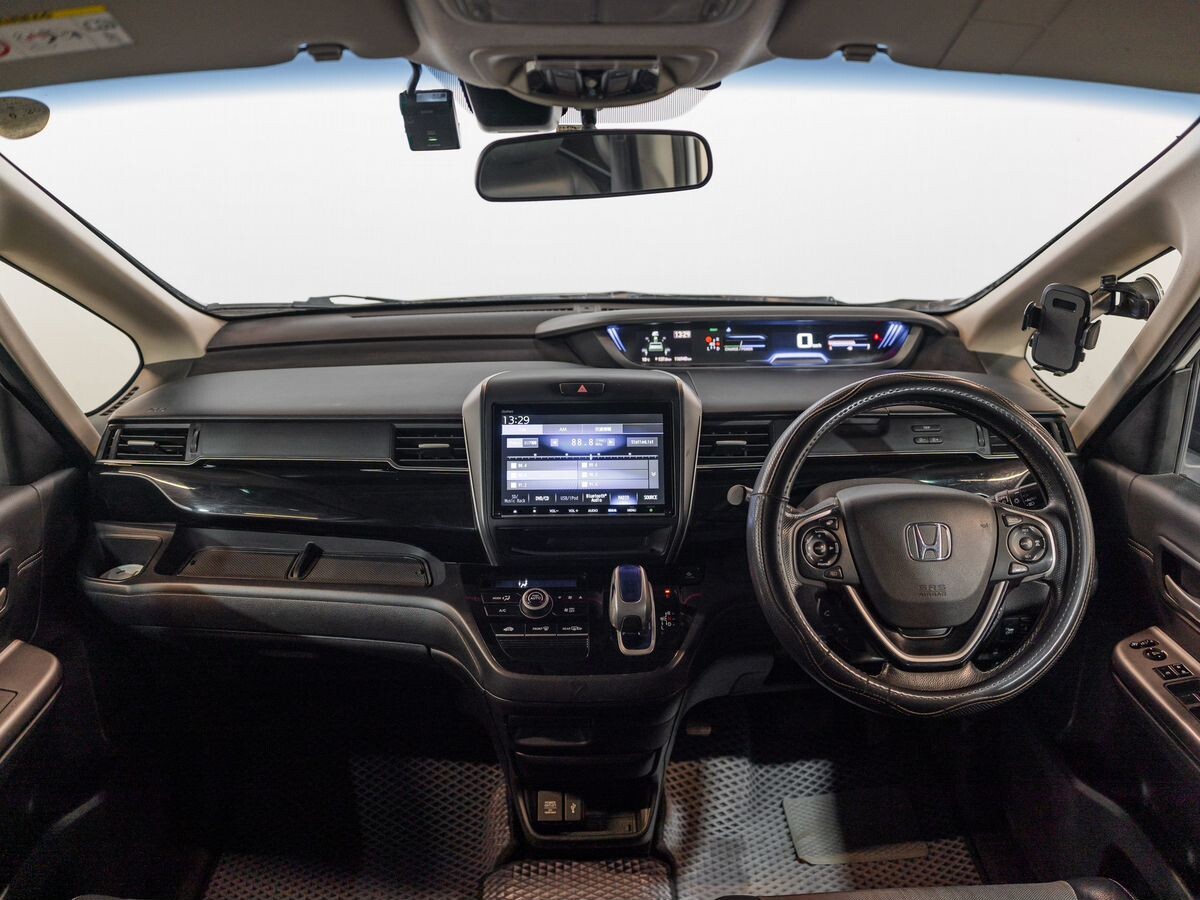 Honda Freed 2019 - фото автомобиля