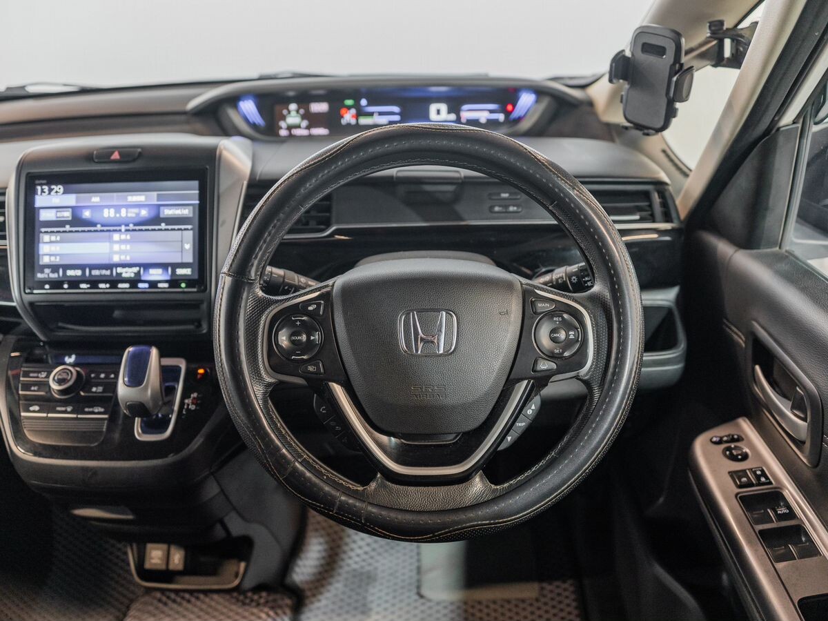 Honda Freed 2019 - фото автомобиля