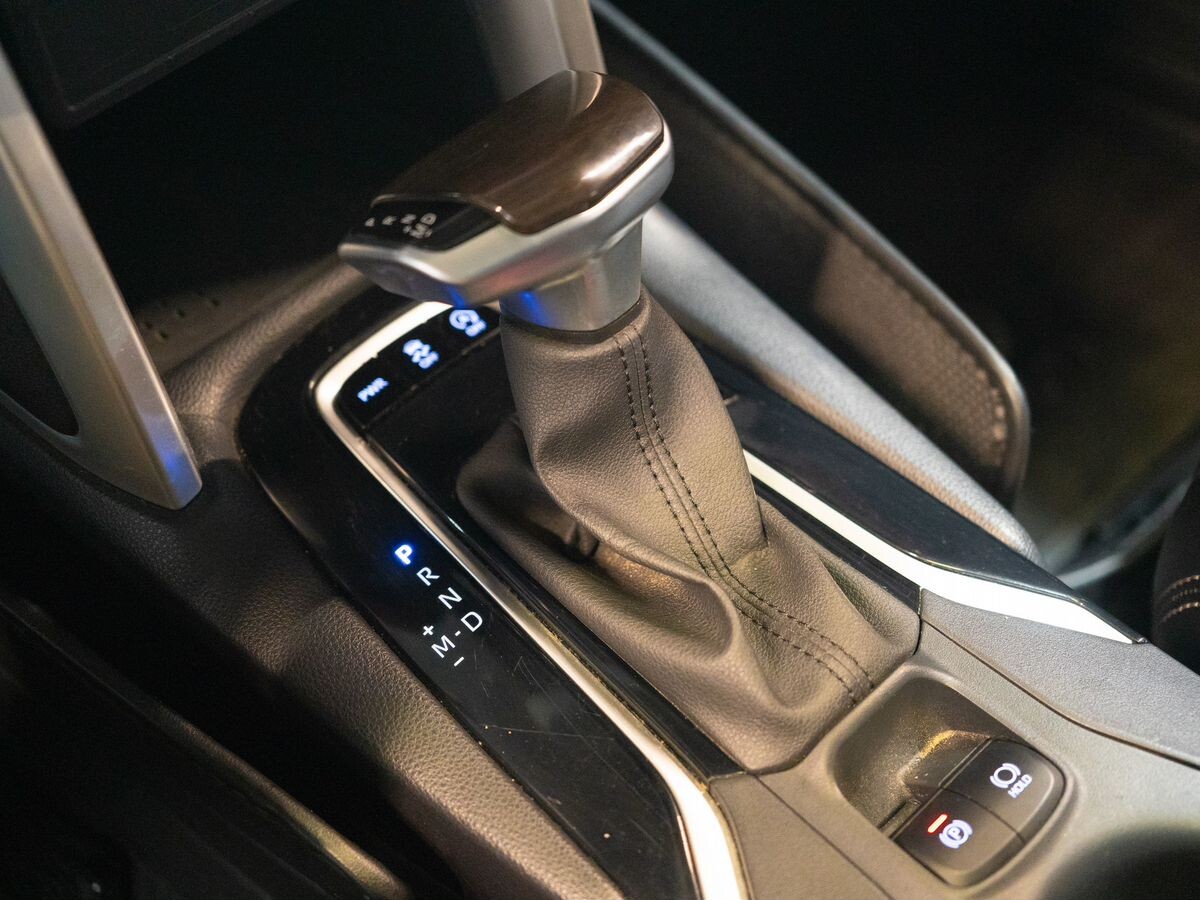 Toyota Corolla Cross 2022 - фото автомобиля