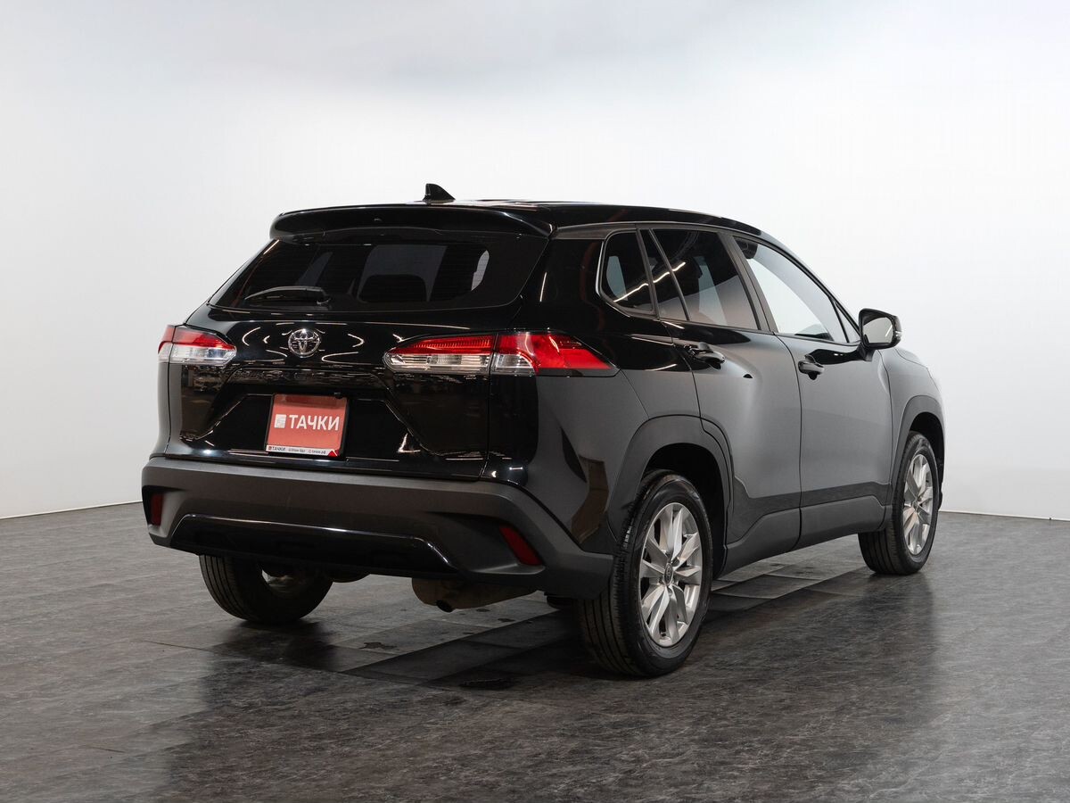 Toyota Corolla Cross 2022 - фото автомобиля