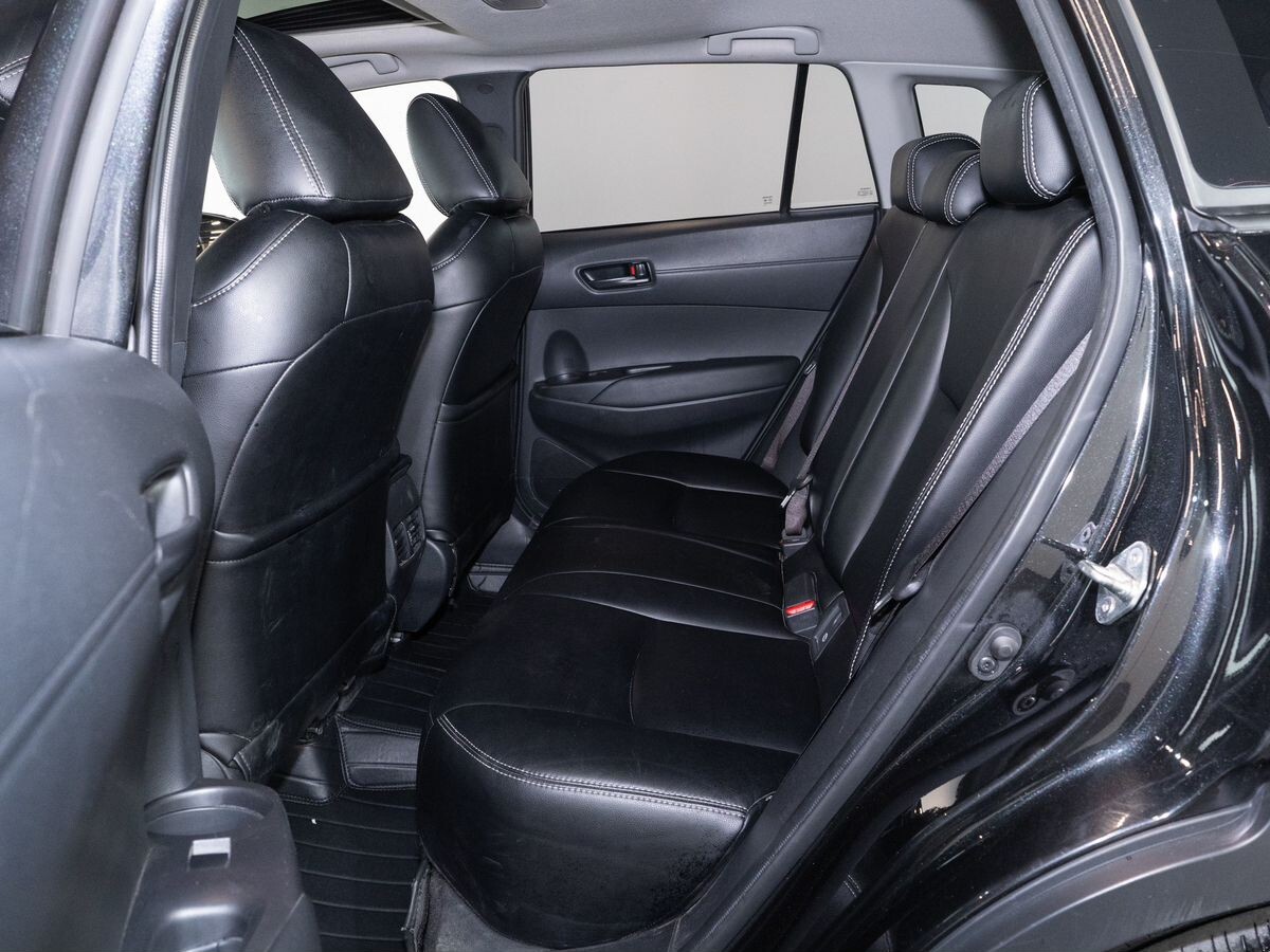 Toyota Corolla Cross 2022 - фото автомобиля