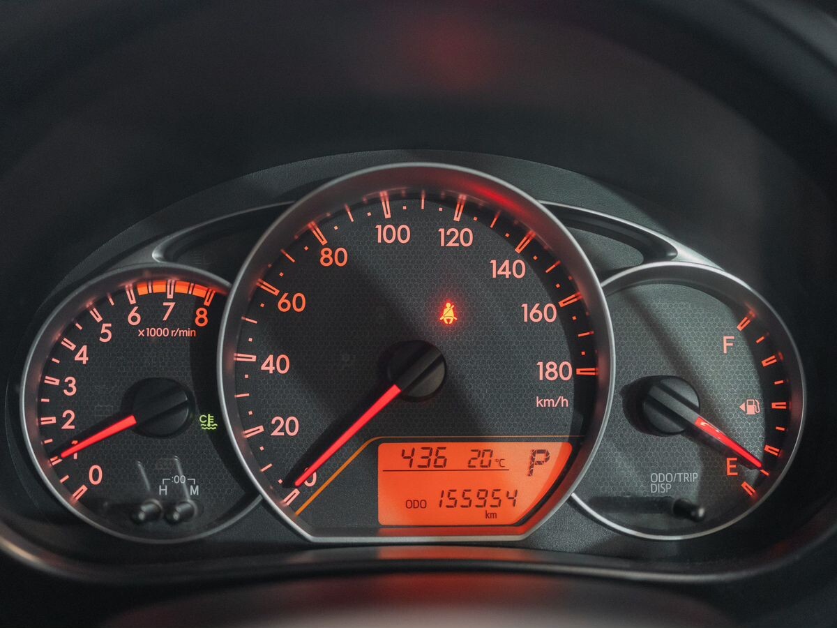 Toyota Ractis 2012 - фото автомобиля