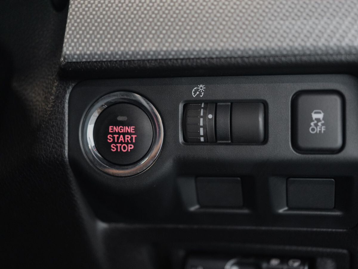 Subaru Levorg 2014 - фото автомобиля