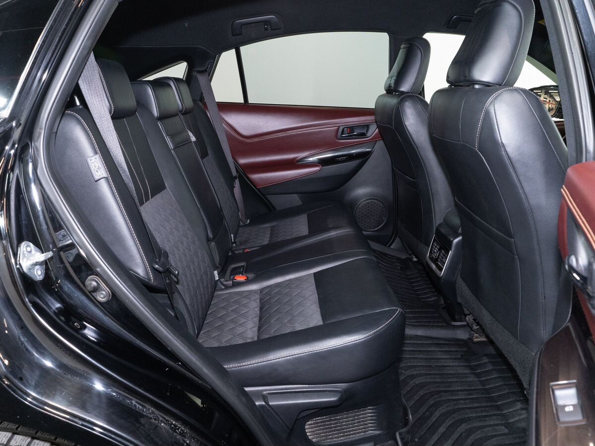 Toyota Harrier 2019 - фото автомобиля