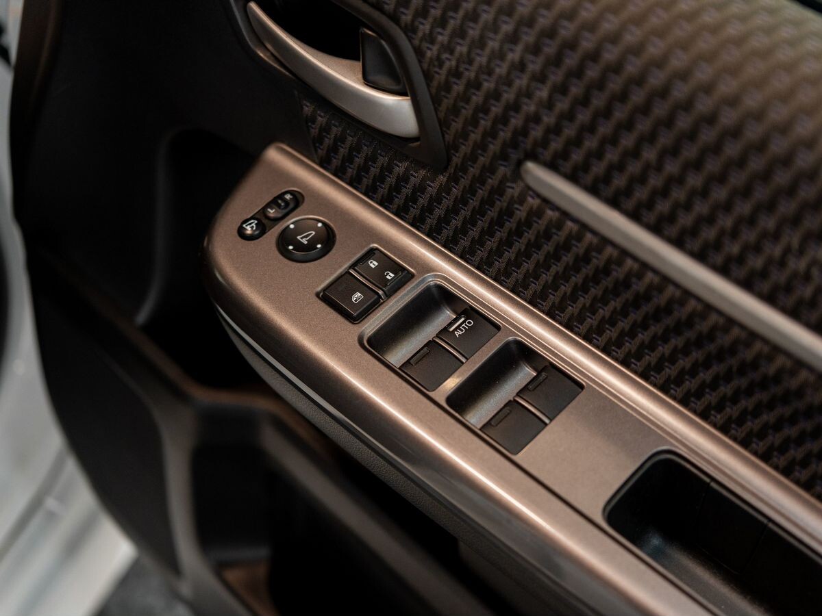 Honda Stepwgn 2015 - фото автомобиля