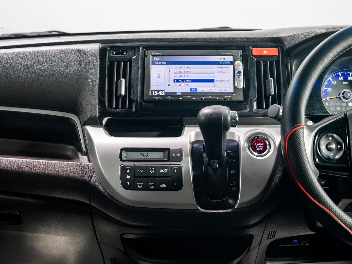 Honda N-WGN 2014 - фото автомобиля
