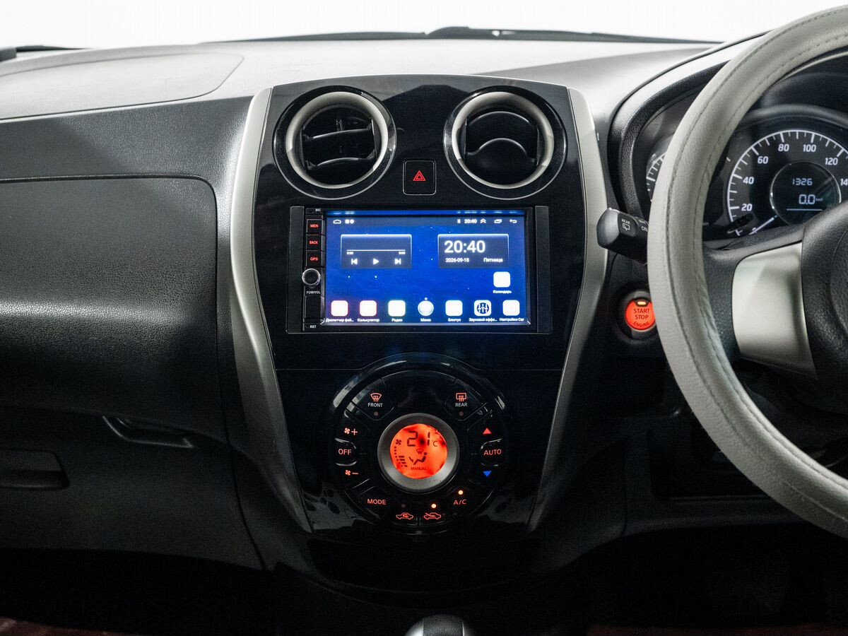 Nissan Note 2013 - фото автомобиля
