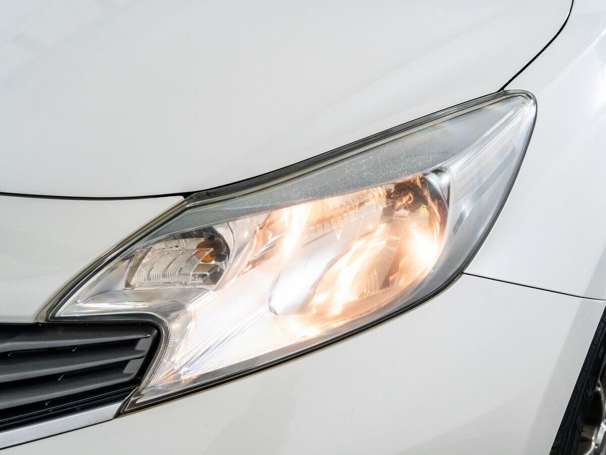 Nissan Note 2013 - фото автомобиля