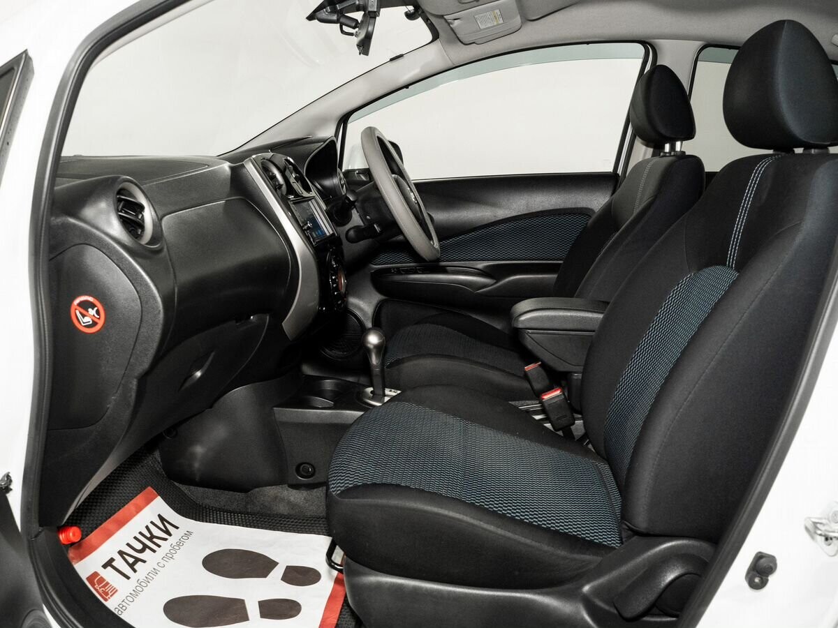 Nissan Note 2013 - фото автомобиля