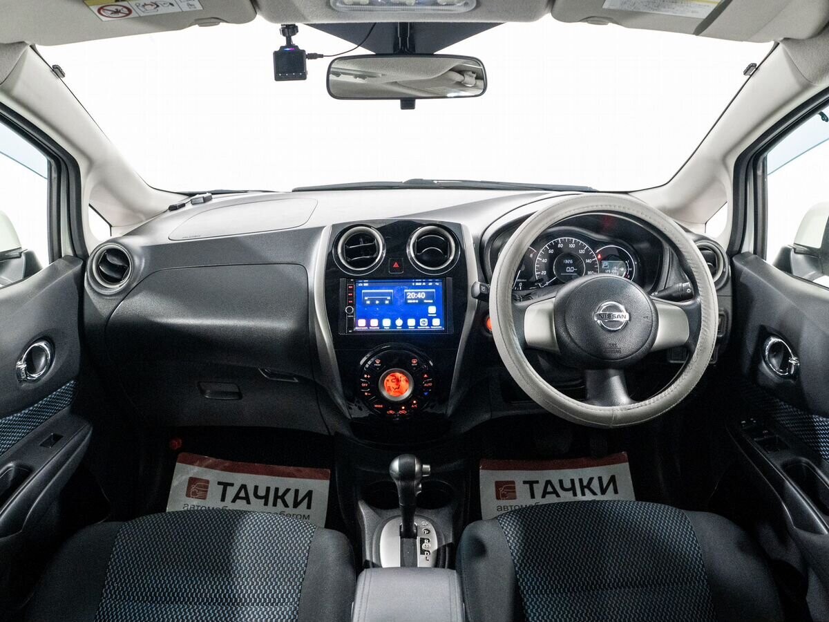 Nissan Note 2013 - фото автомобиля