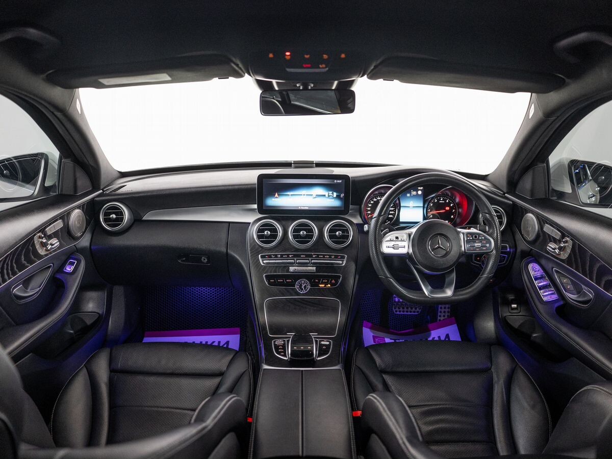 Mercedes-Benz C-Class 2019 - фото автомобиля