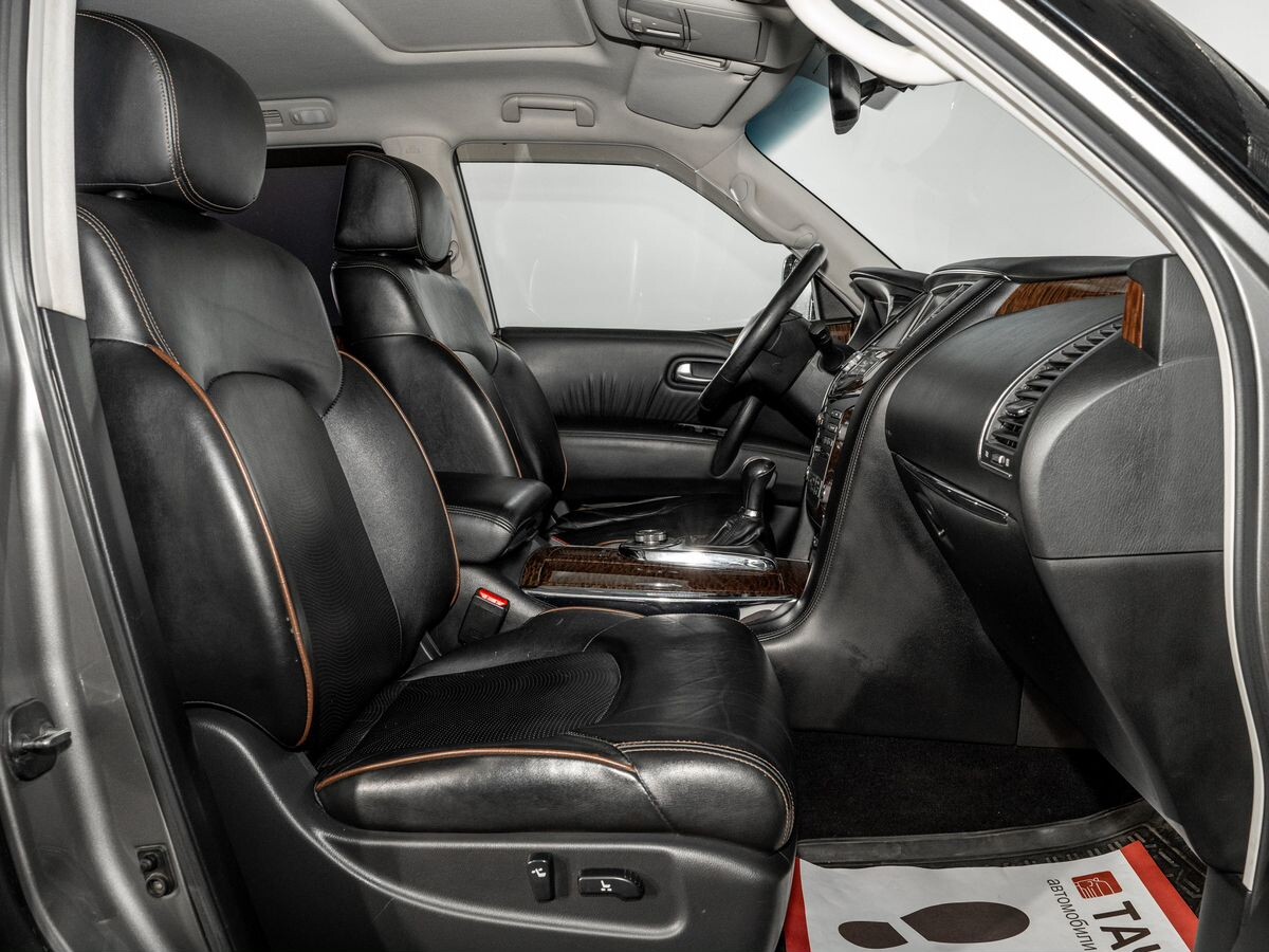 Nissan Patrol 2013 - фото автомобиля