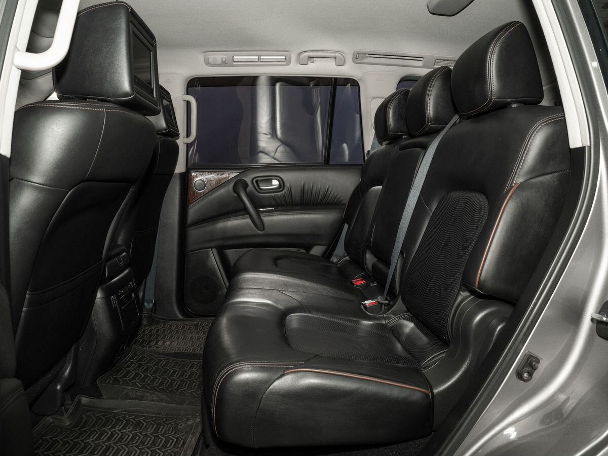 Nissan Patrol 2013 - фото автомобиля