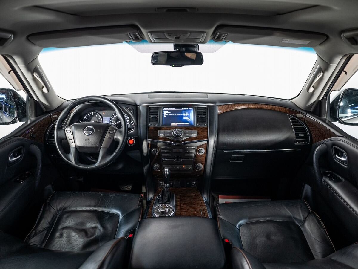 Nissan Patrol 2013 - фото автомобиля