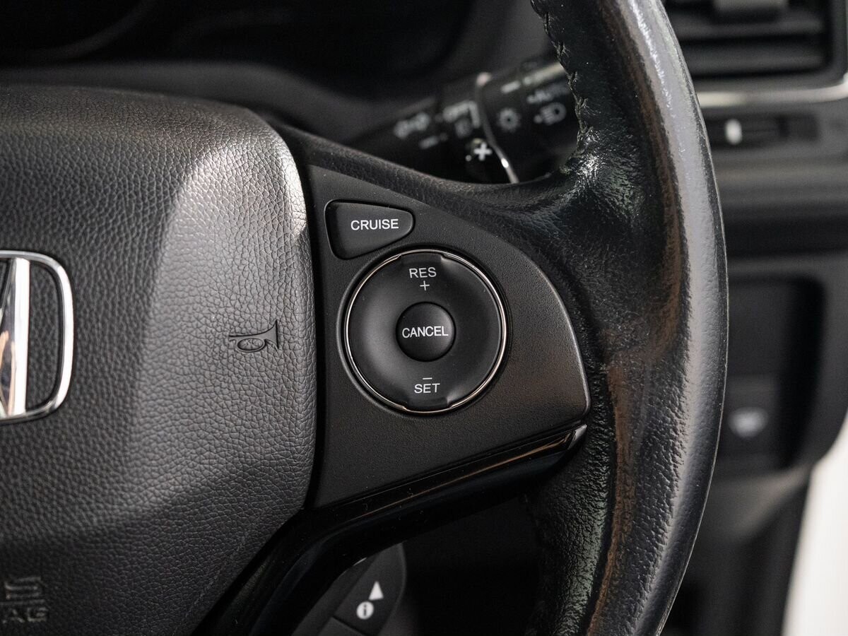 Honda Vezel 2013 - фото автомобиля