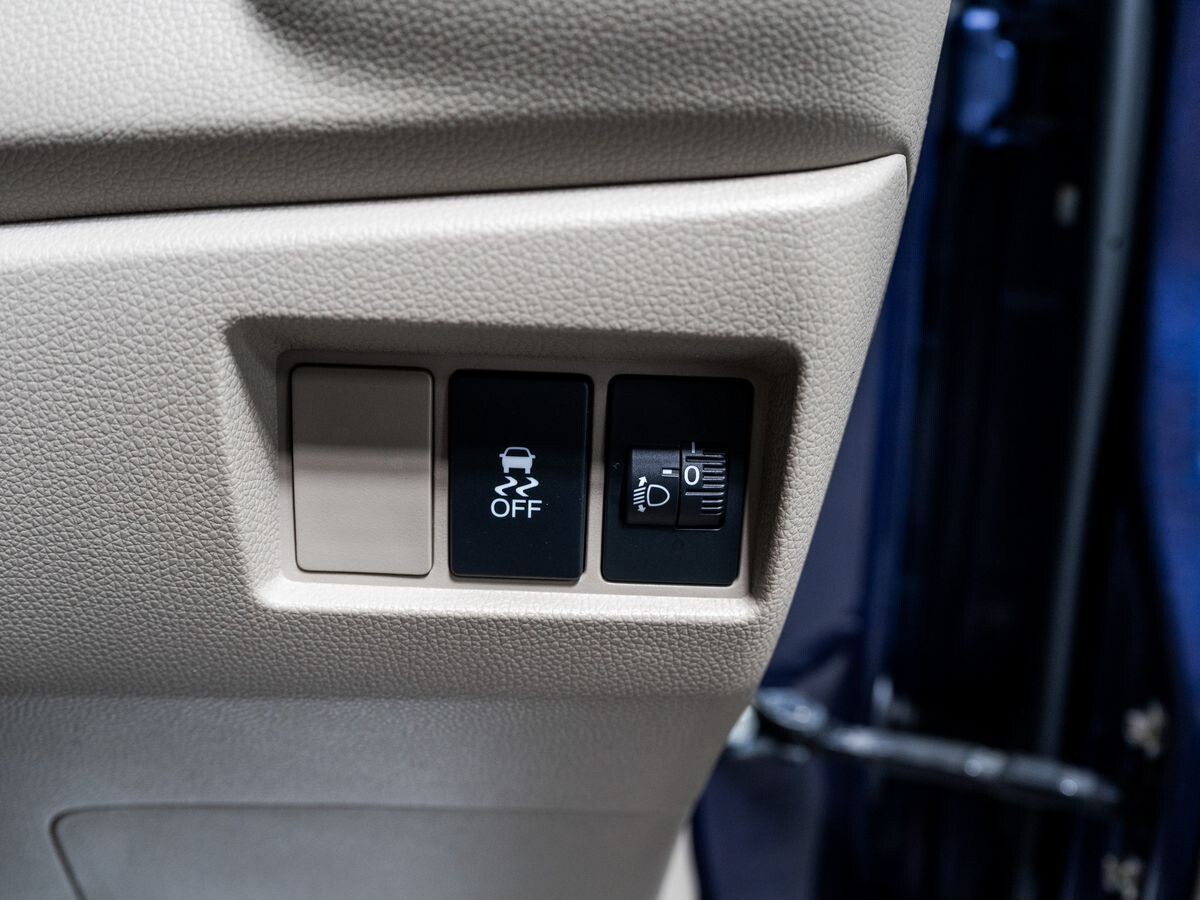 Honda N-WGN 2013 - фото автомобиля