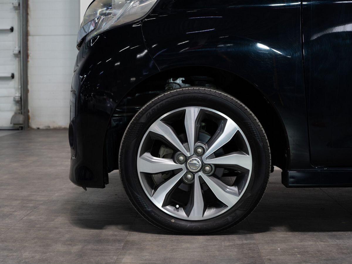 Nissan DAYZ Roox 2015 - фото автомобиля