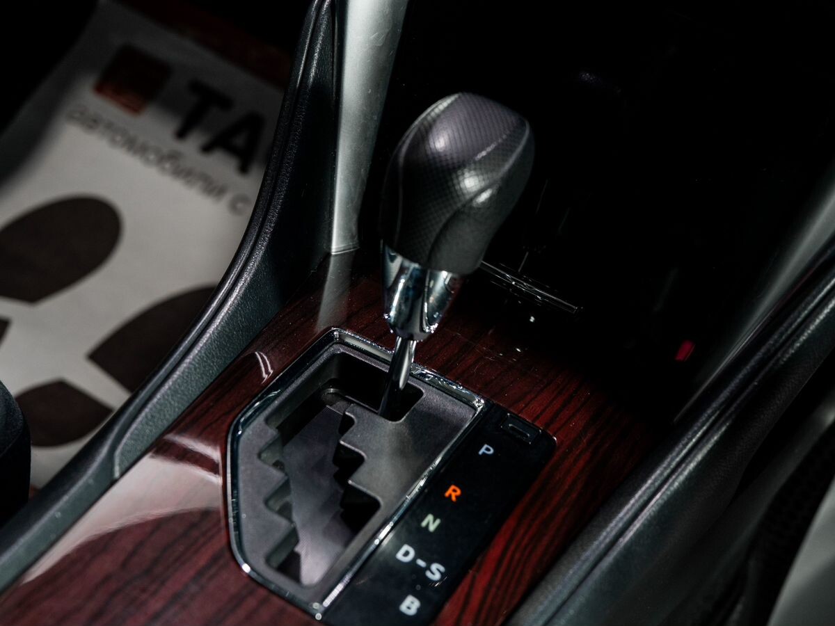 Toyota Allion 2016 - фото автомобиля
