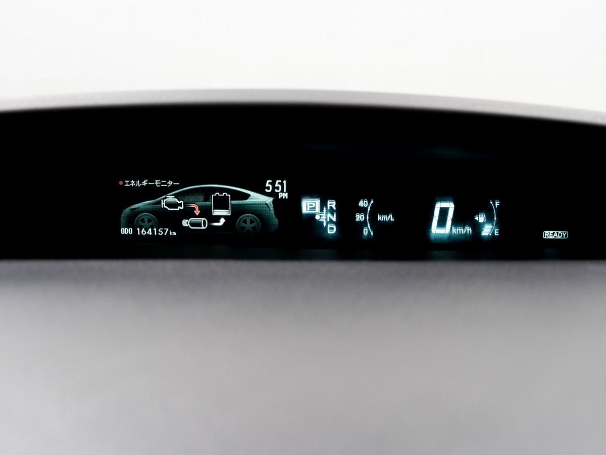 Toyota Prius PHV 2012 - фото автомобиля