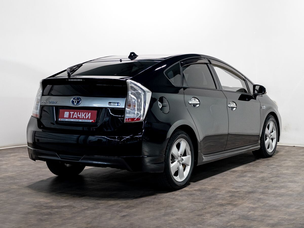 Toyota Prius PHV 2012 - фото автомобиля