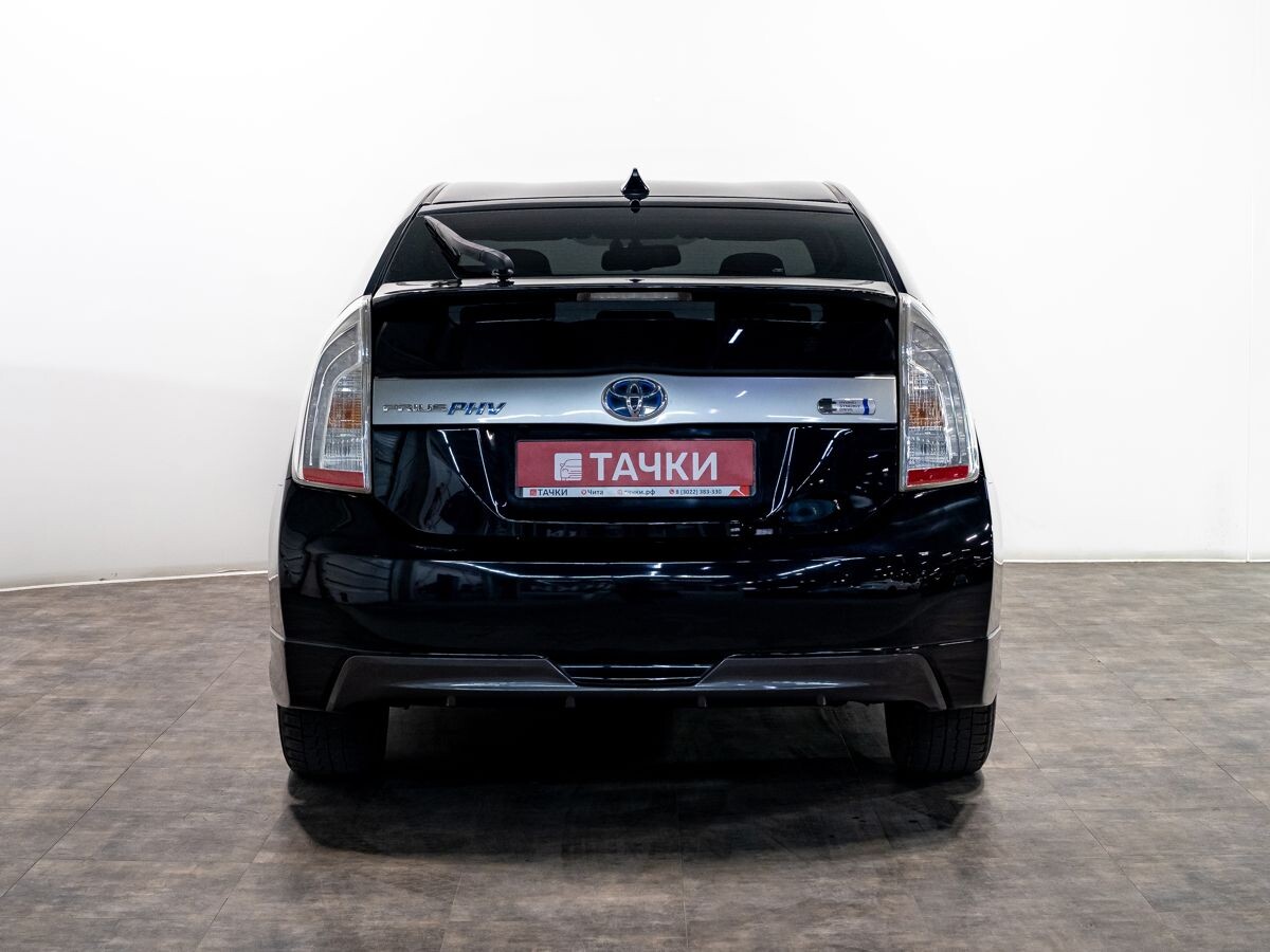 Toyota Prius PHV 2012 - фото автомобиля