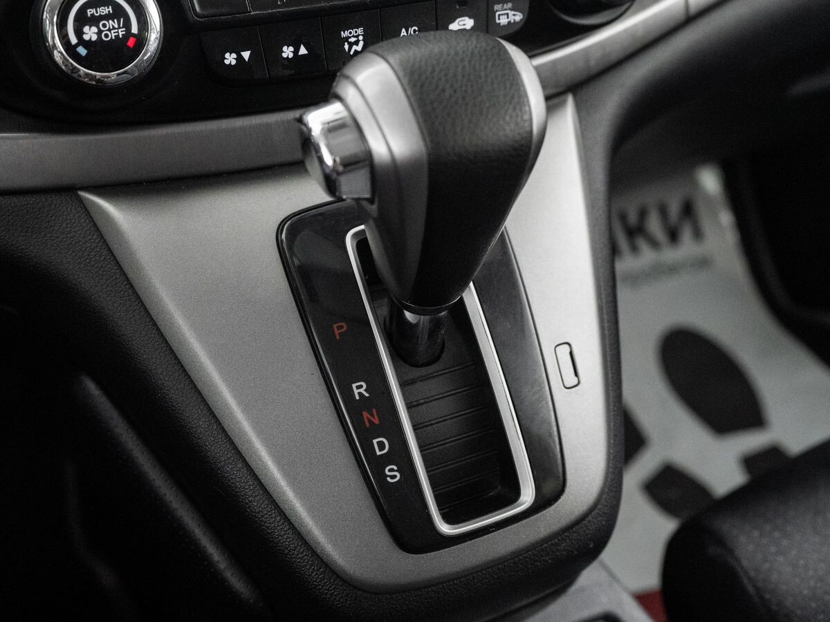 Honda CR-V 2012 - фото автомобиля