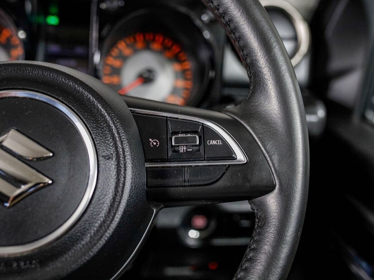 Suzuki Jimny Sierra 2022 - фото автомобиля