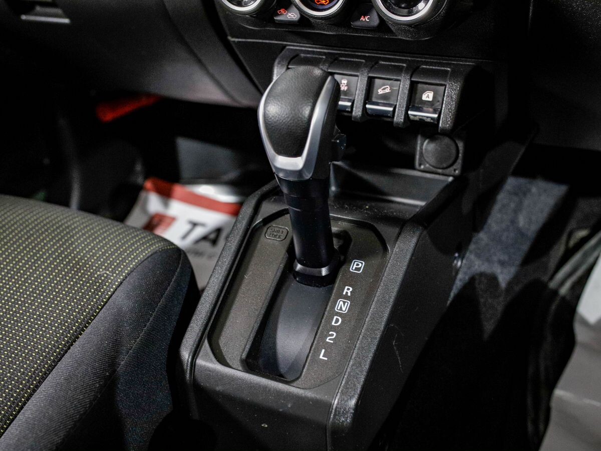 Suzuki Jimny Sierra 2022 - фото автомобиля