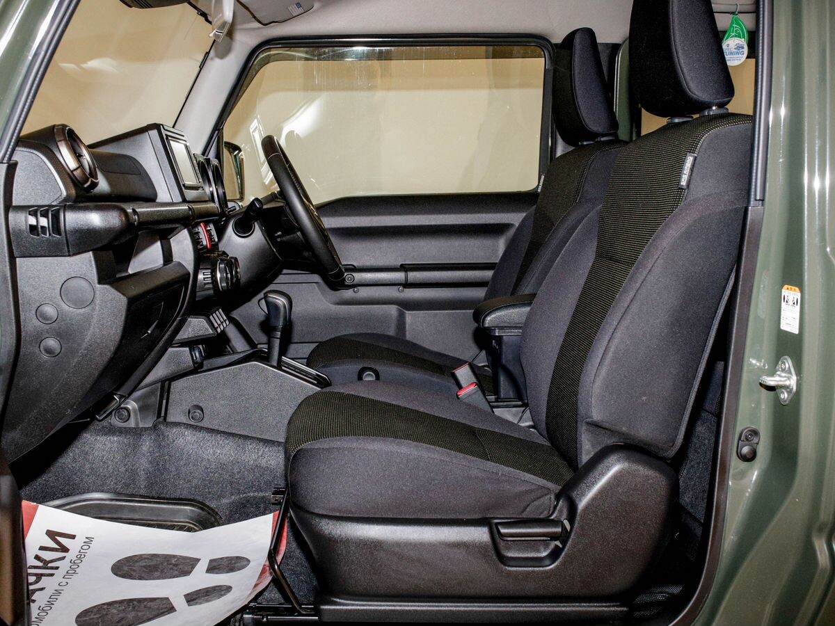 Suzuki Jimny Sierra 2022 - фото автомобиля