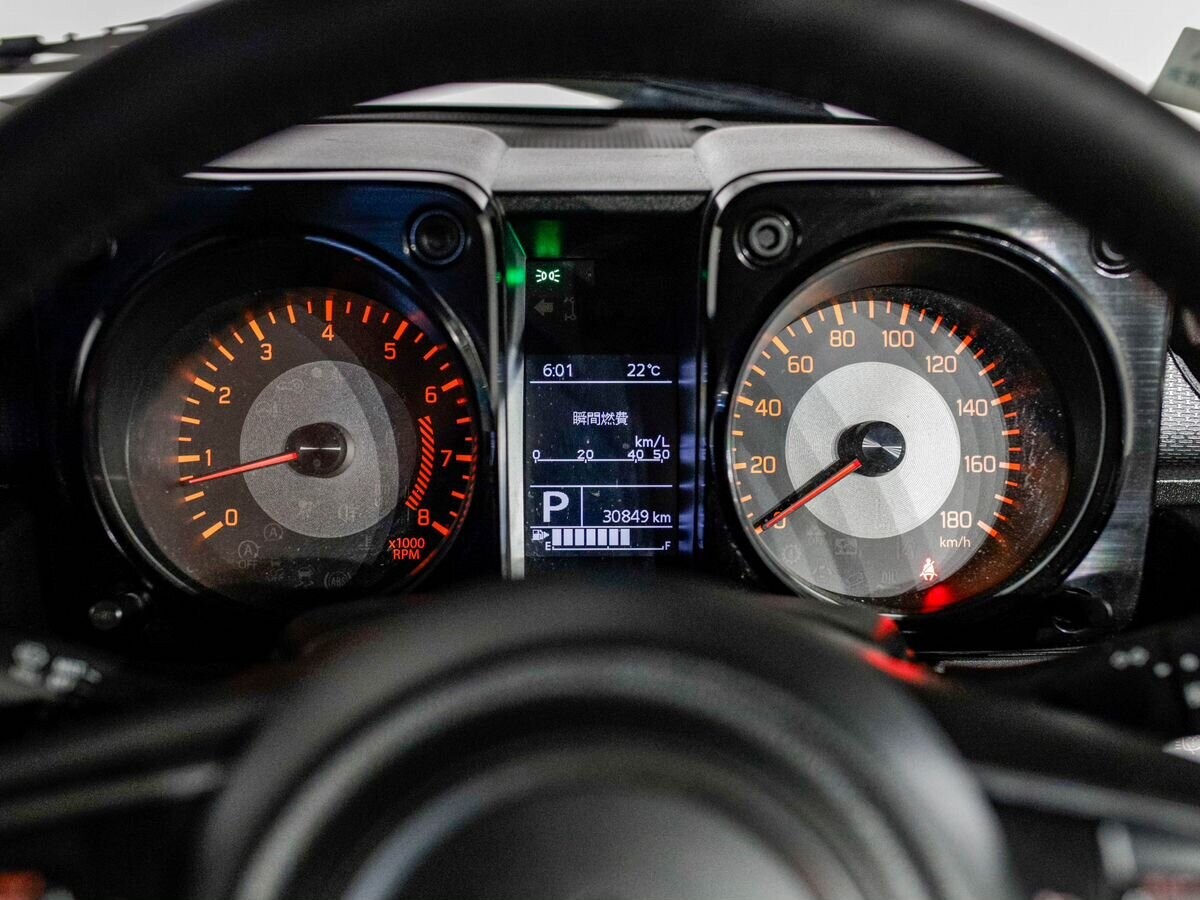 Suzuki Jimny Sierra 2022 - фото автомобиля
