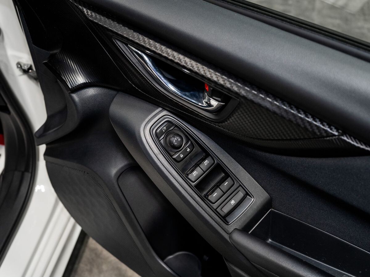 Subaru Impreza 2018 - фото автомобиля