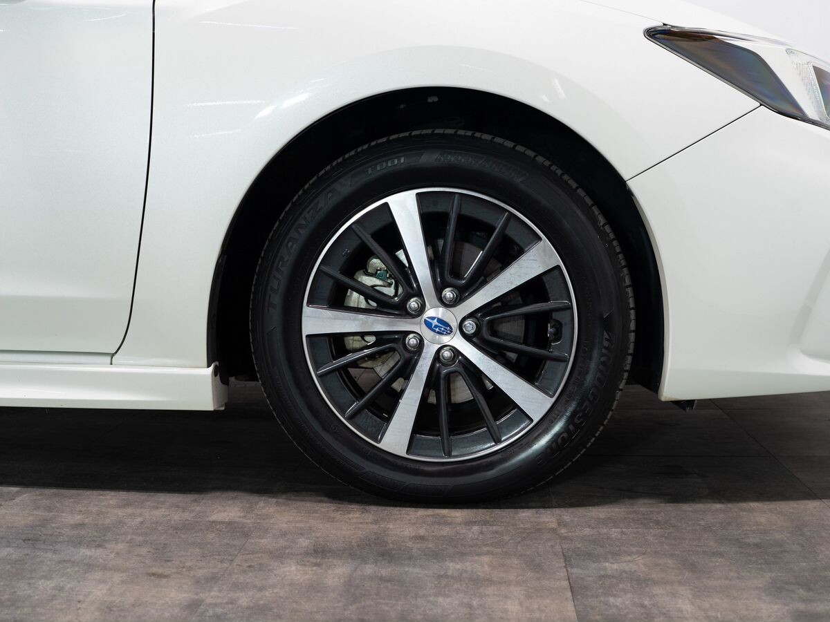 Subaru Impreza 2018 - фото автомобиля