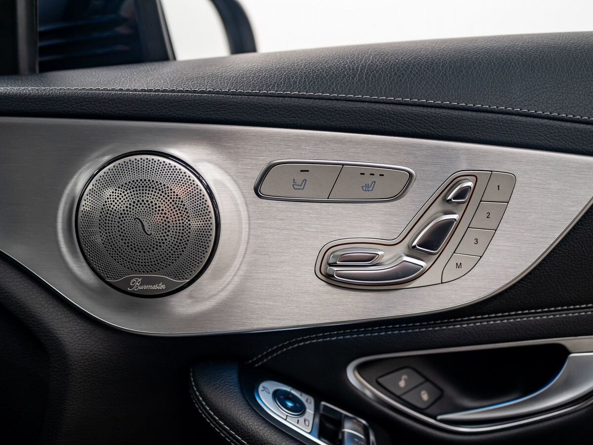Mercedes-Benz C-Class 2017 - фото автомобиля
