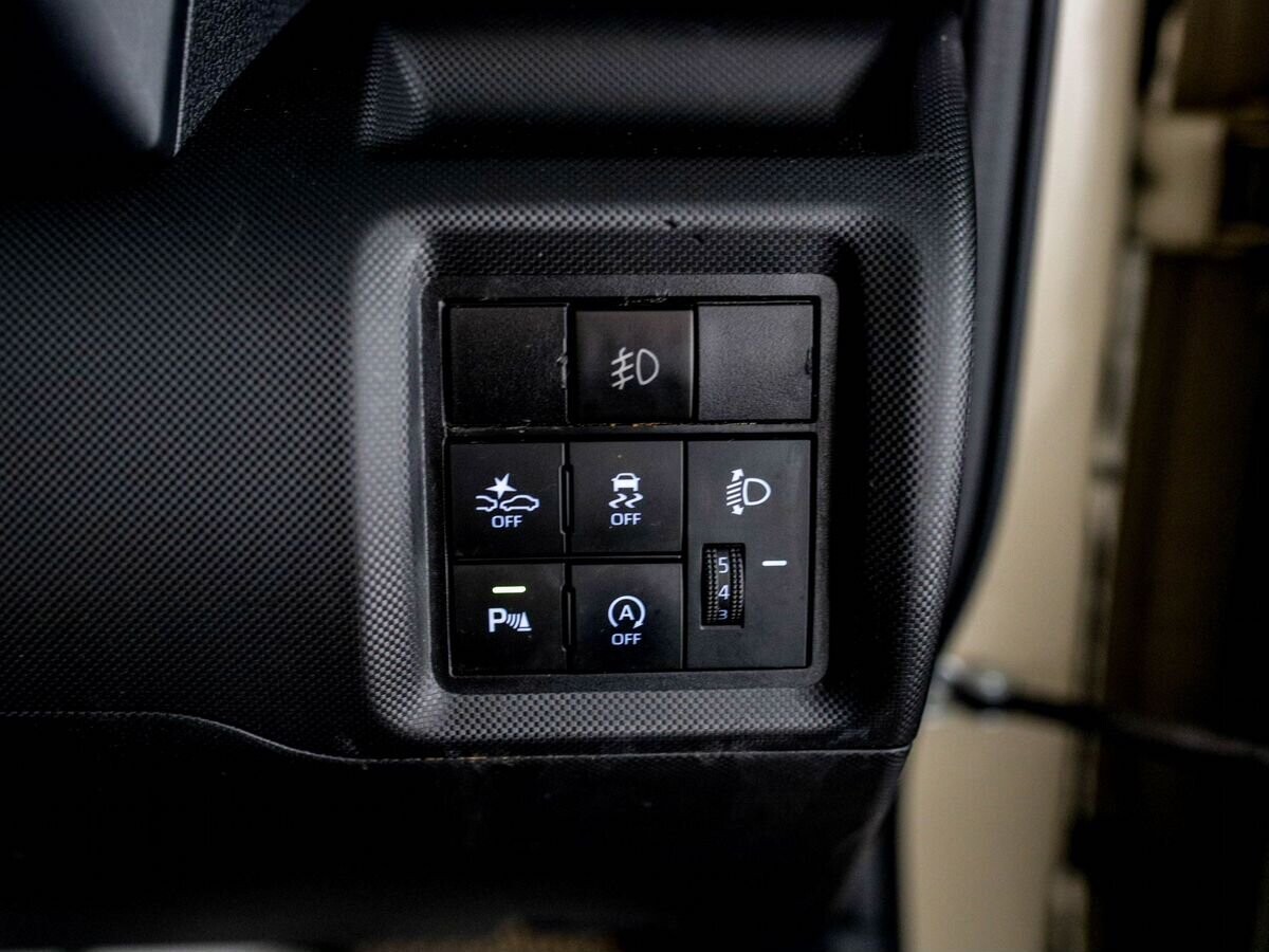 Toyota Raize 2020 - фото автомобиля