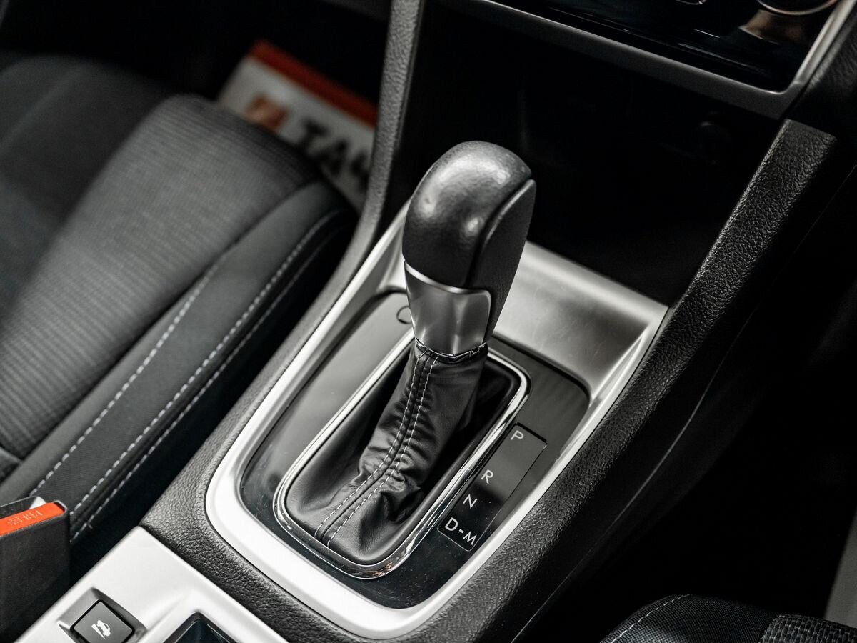 Subaru Levorg 2015 - фото автомобиля