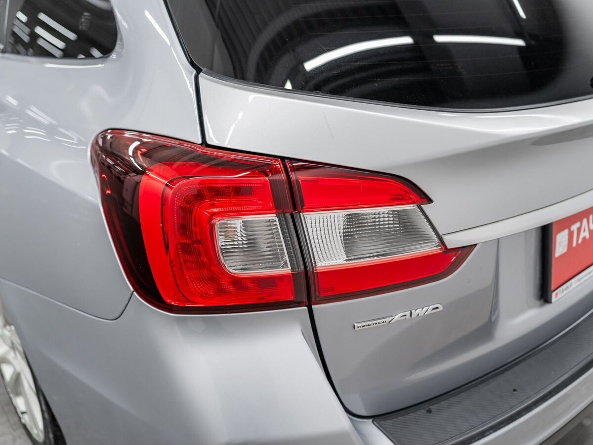 Subaru Levorg 2015 - фото автомобиля