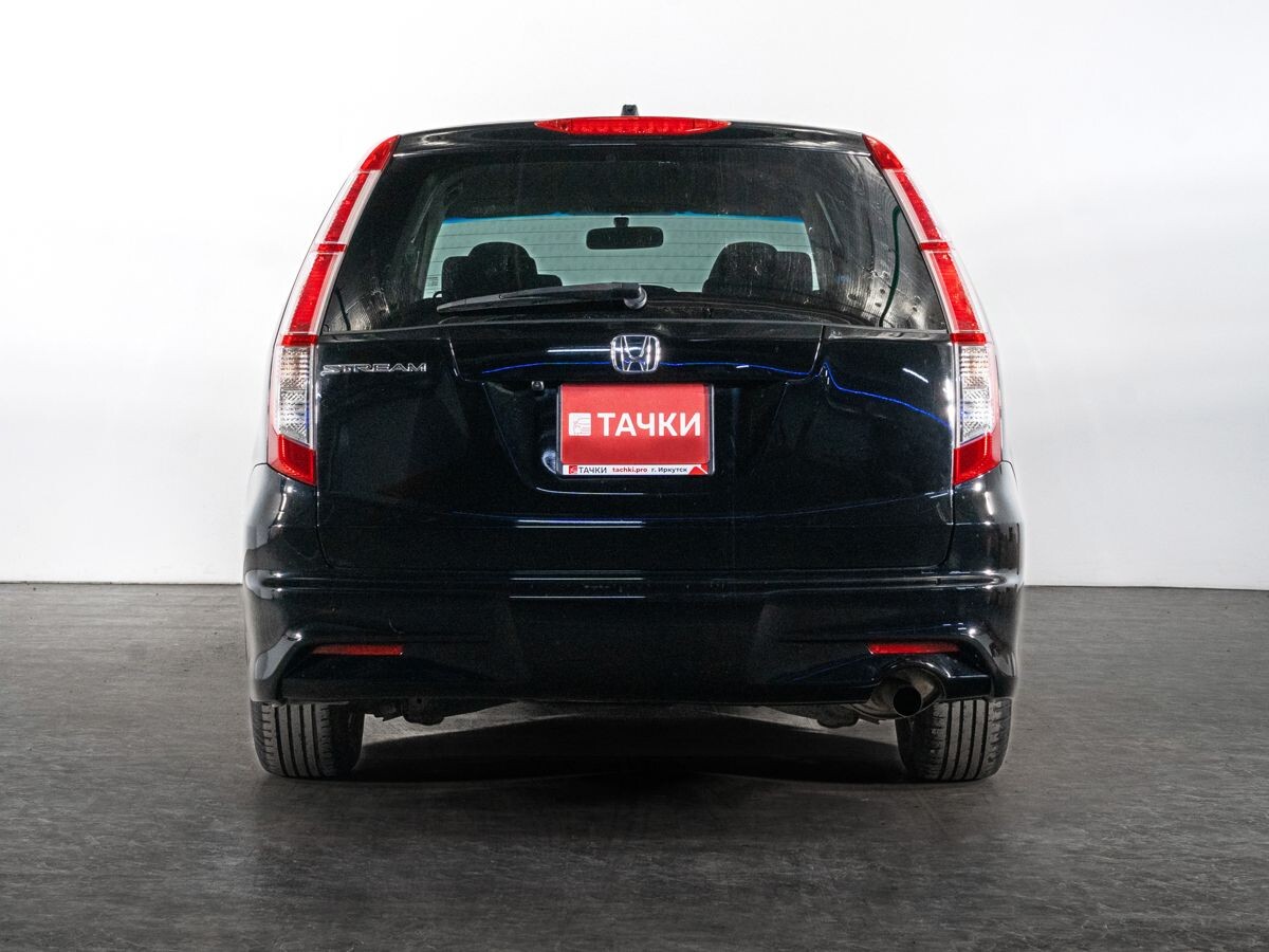 Honda Stream 2010 - фото автомобиля